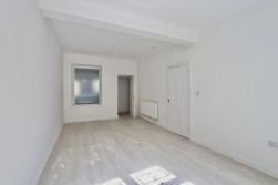 Ayron Street, Ferndale, CF43