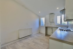 Ayron Street, Ferndale, CF43