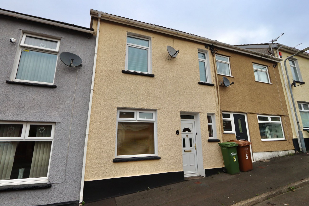 Pritchard Terrace, Fleur De Lis, NP12