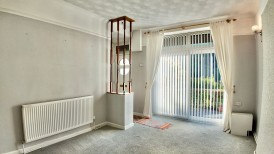 Gladstone Road, Crumlin, NP11