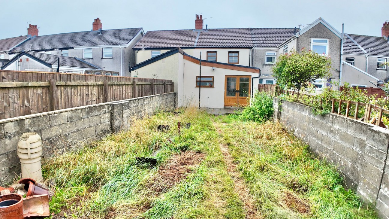 Bedwellty Road, Cefn Fforest, NP12