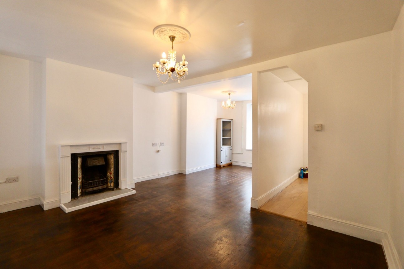Jones Street, Phillipstown, NP24