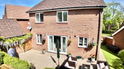 Blacksmith Close, Oakdale, NP12
