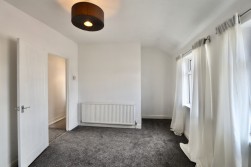 Derwendeg Avenue, Cefn Fforest, NP12