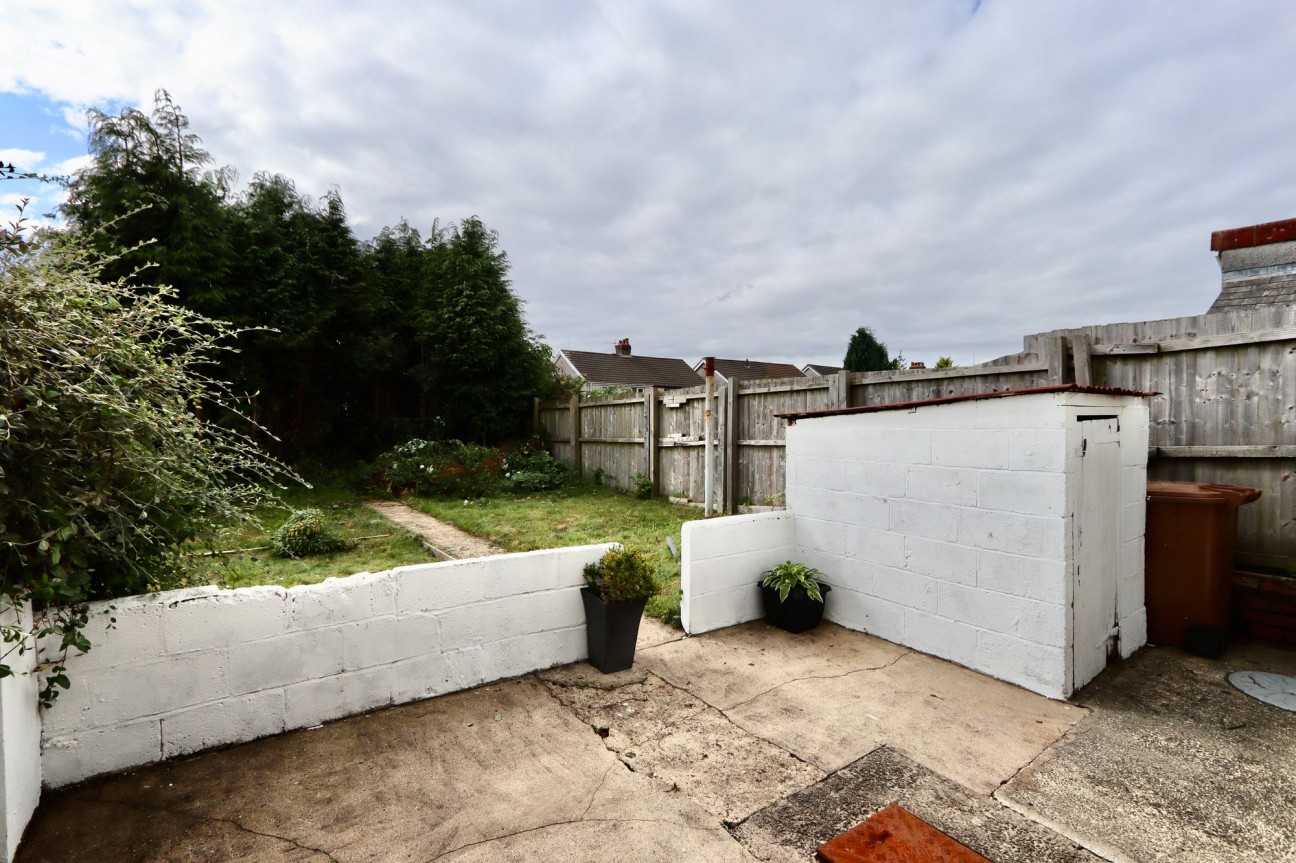 Derwendeg Avenue, Cefn Fforest, NP12