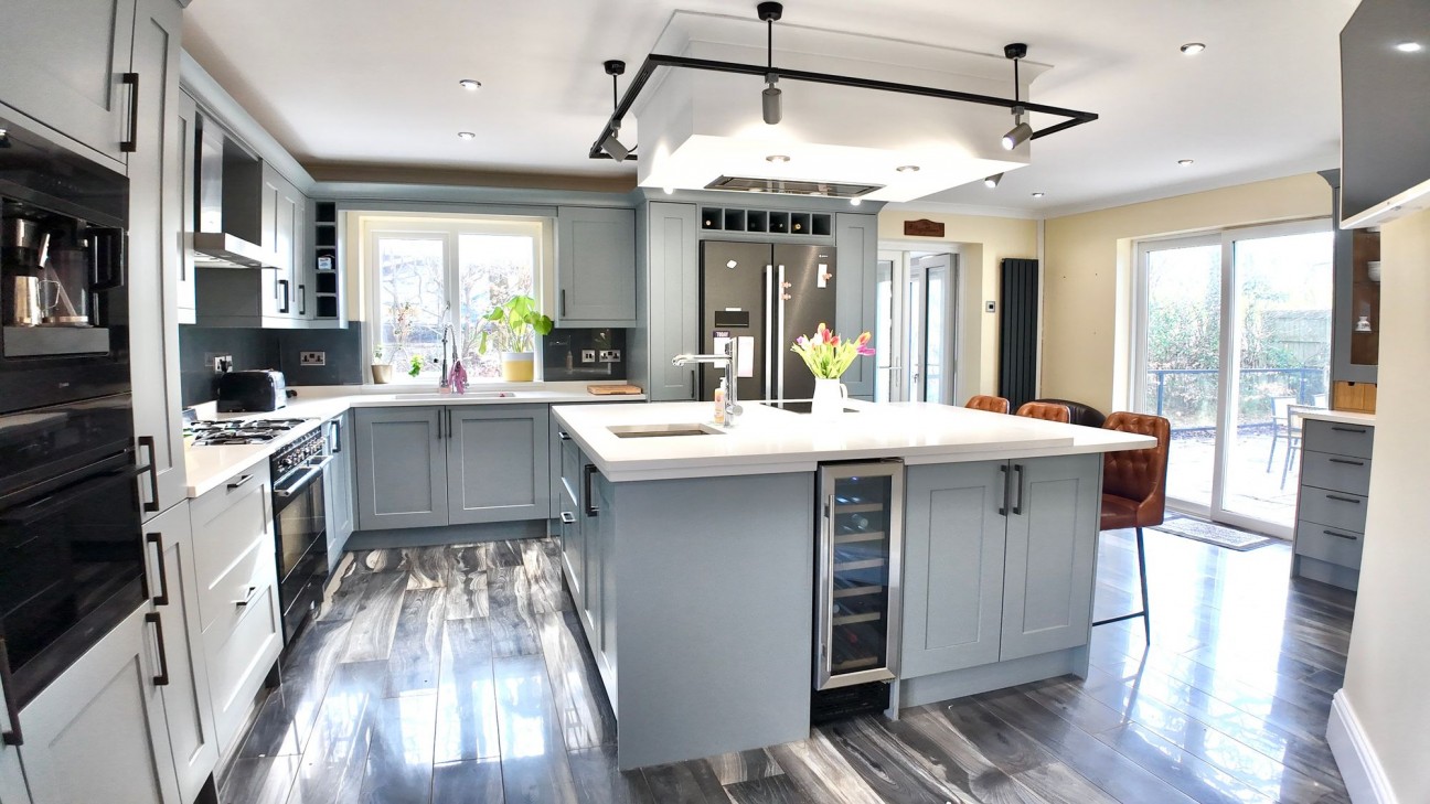 Darren Ddu Road, Ynysybwl, CF37