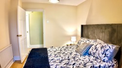 Darren Ddu Road, Ynysybwl, CF37