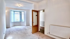 Troed-Y-Rhiw Road, Cross Keys, NP11