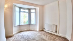Troed-Y-Rhiw Road, Cross Keys, NP11
