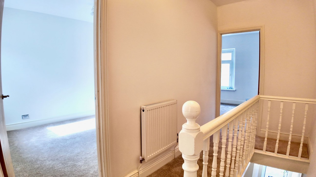 Troed-Y-Rhiw Road, Cross Keys, NP11
