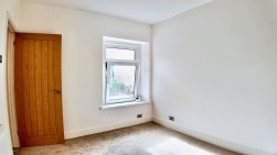 Troed-Y-Rhiw Road, Cross Keys, NP11