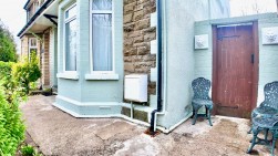 Troed-Y-Rhiw Road, Cross Keys, NP11