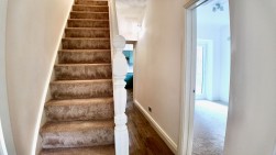 Troed-Y-Rhiw Road, Cross Keys, NP11