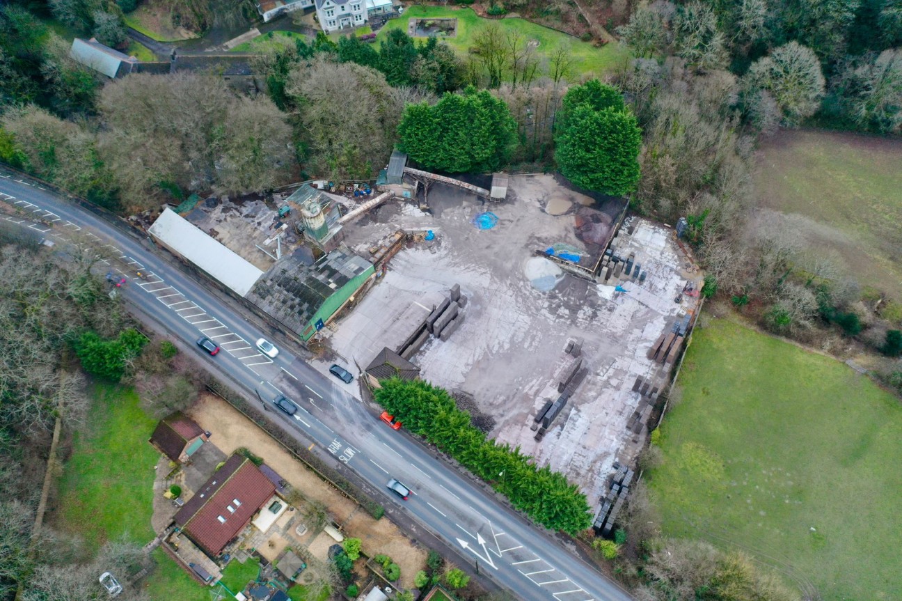 New Road, Hengoed, CF82