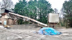 New Road, Hengoed, CF82