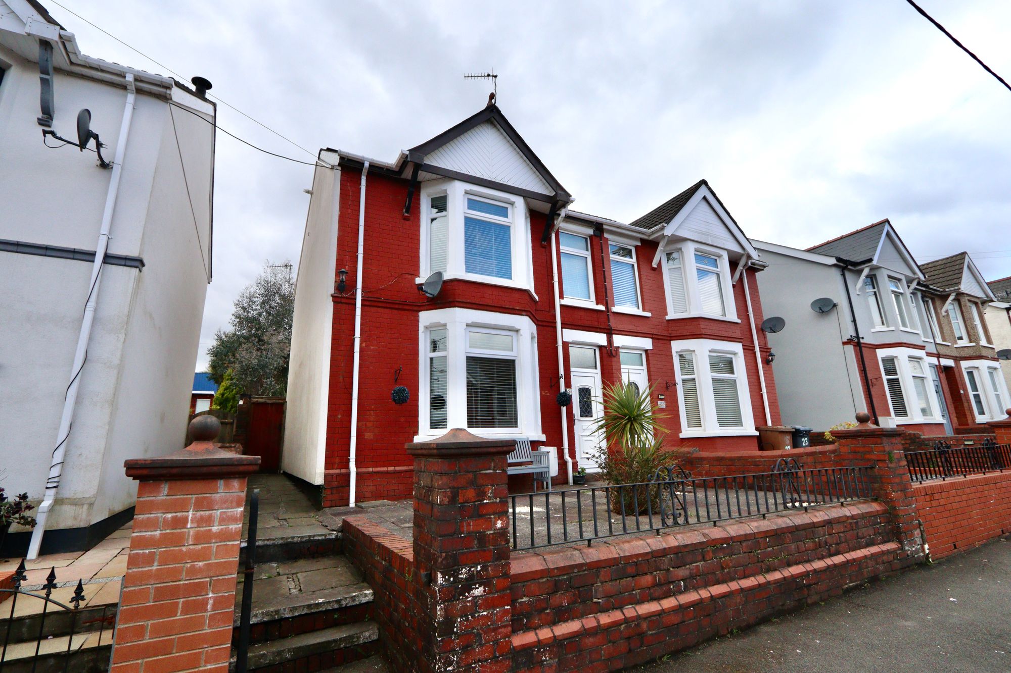 Lilian Road, Blackwood, NP12