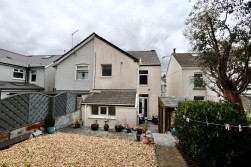 Lilian Road, Blackwood, NP12