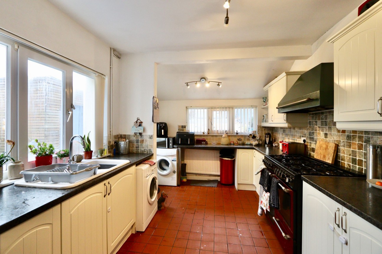 Lilian Road, Blackwood, NP12