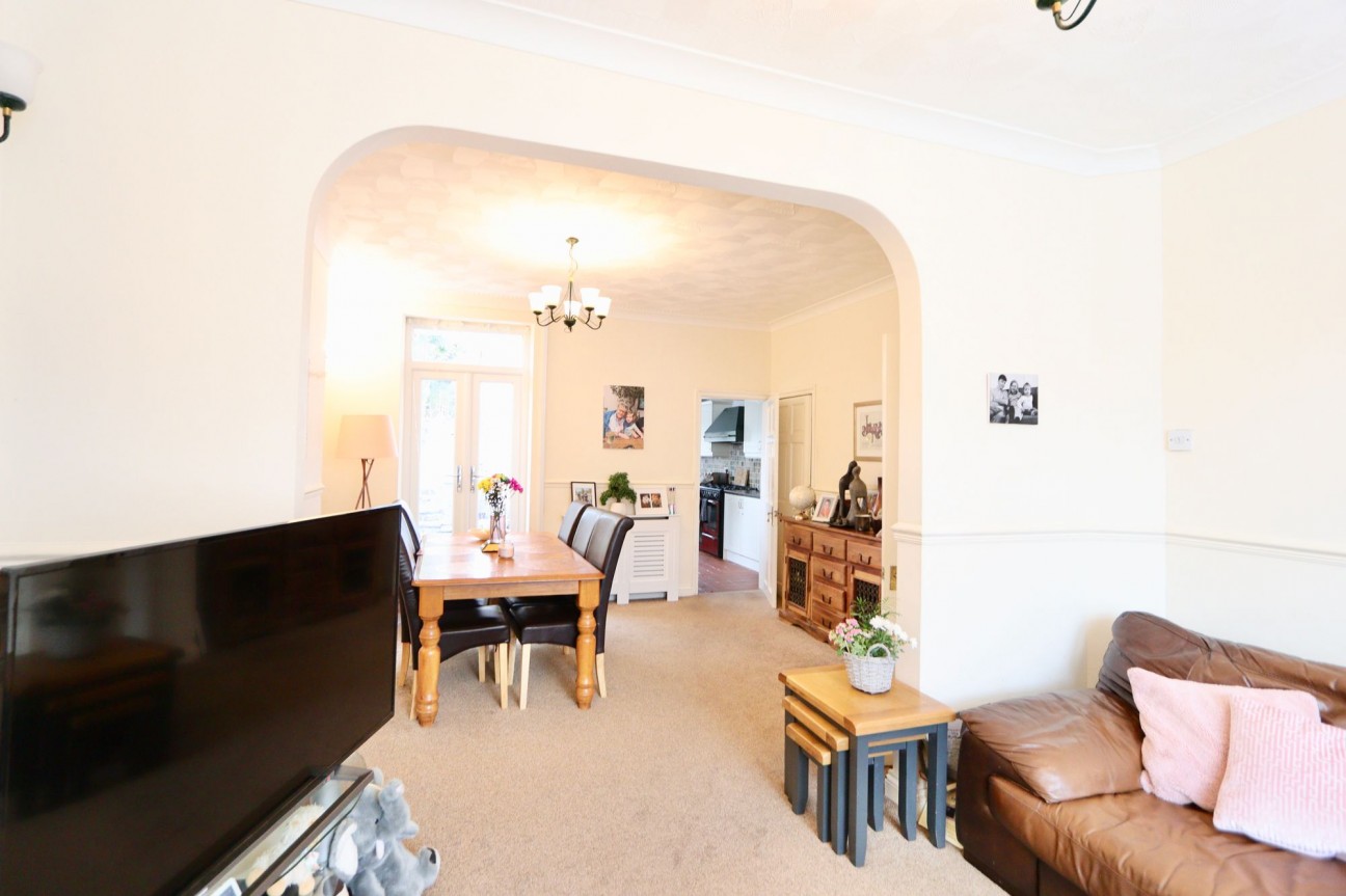 Lilian Road, Blackwood, NP12