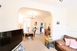 Lilian Road, Blackwood, NP12