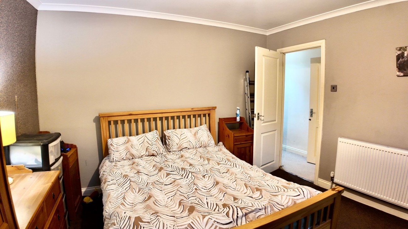 Station Road, Risca, NP11