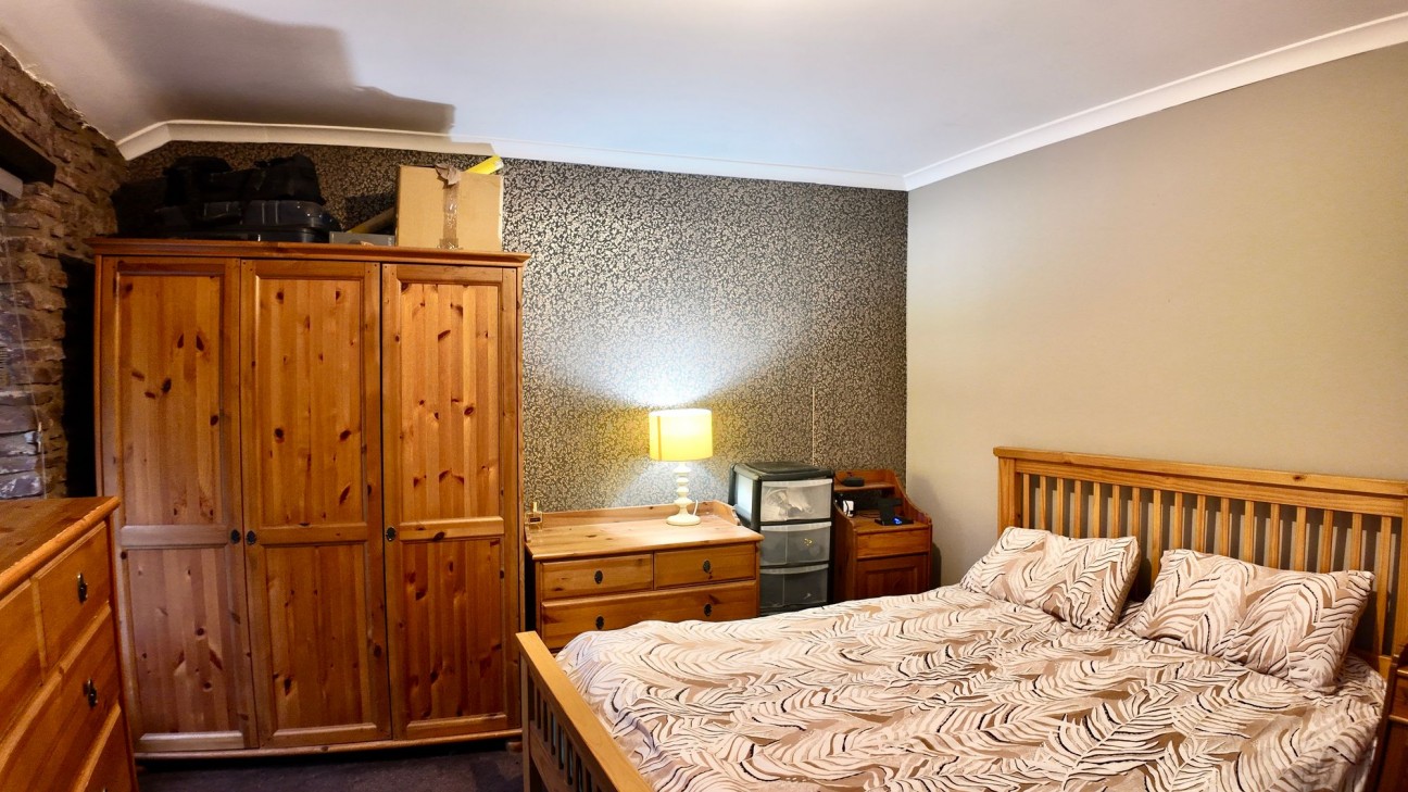 Station Road, Risca, NP11