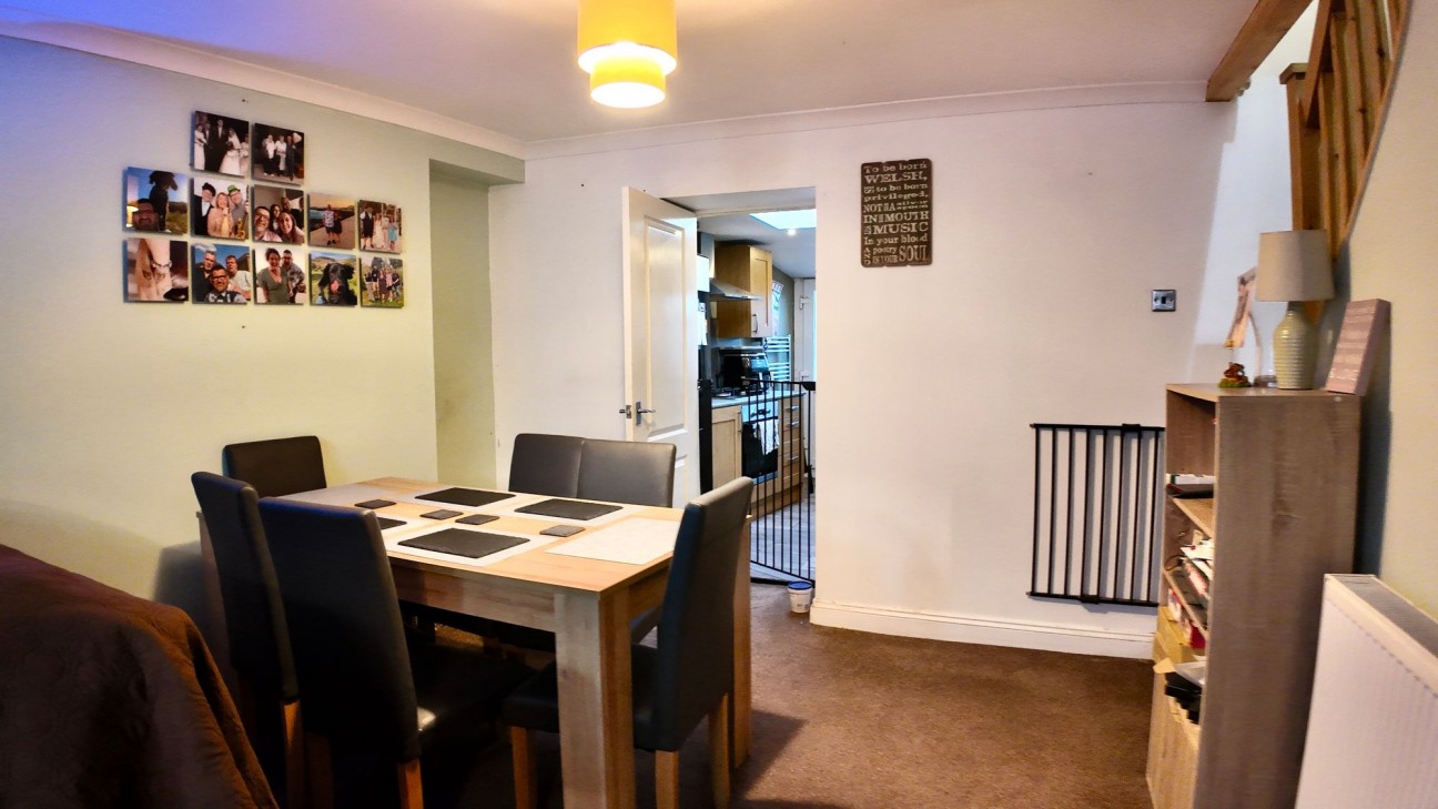 Station Road, Risca, NP11