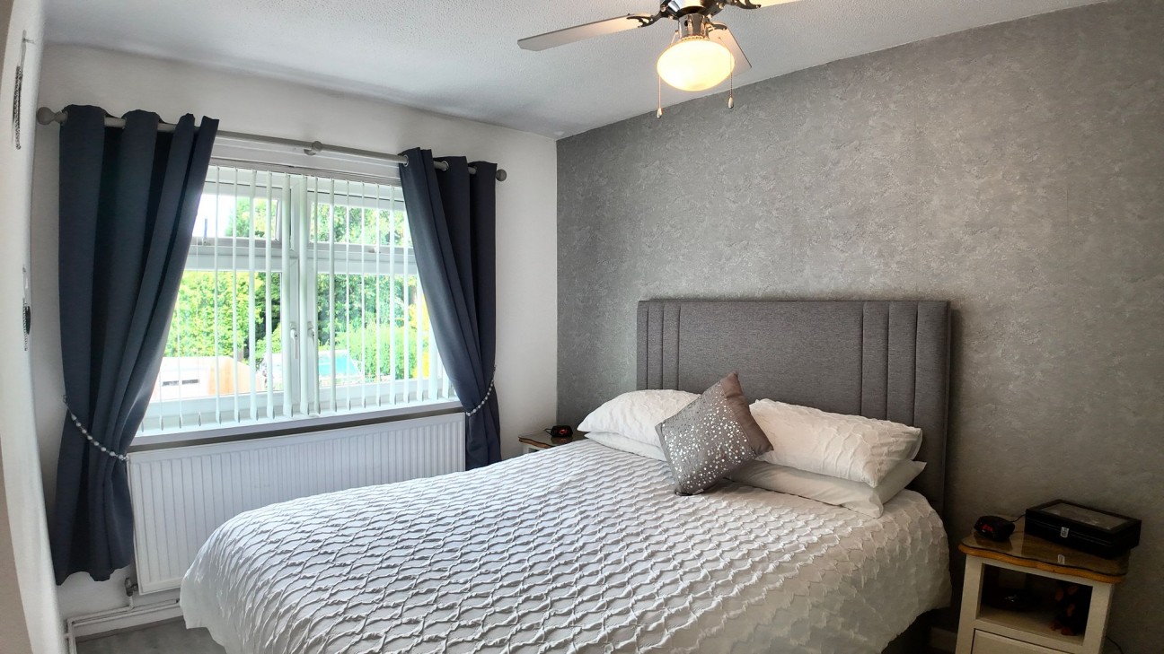 Penmaen Corner, Oakdale, NP12