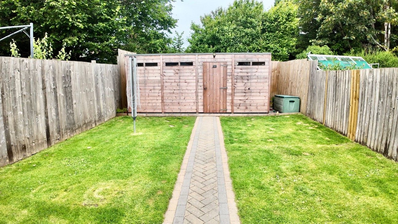 Penmaen Corner, Oakdale, NP12