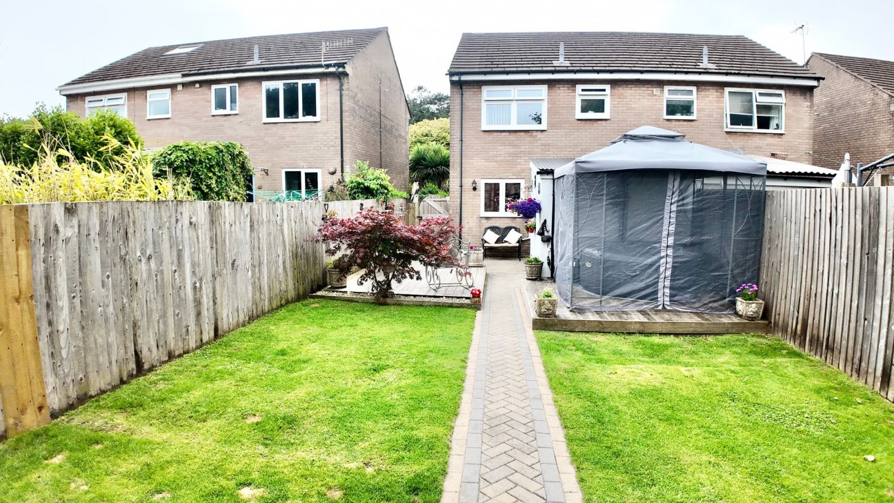 Penmaen Corner, Oakdale, NP12