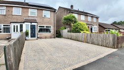 Penmaen Corner, Oakdale, NP12
