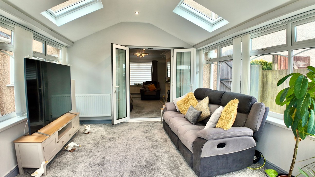 Upland Road, Pontllanfraith, NP12