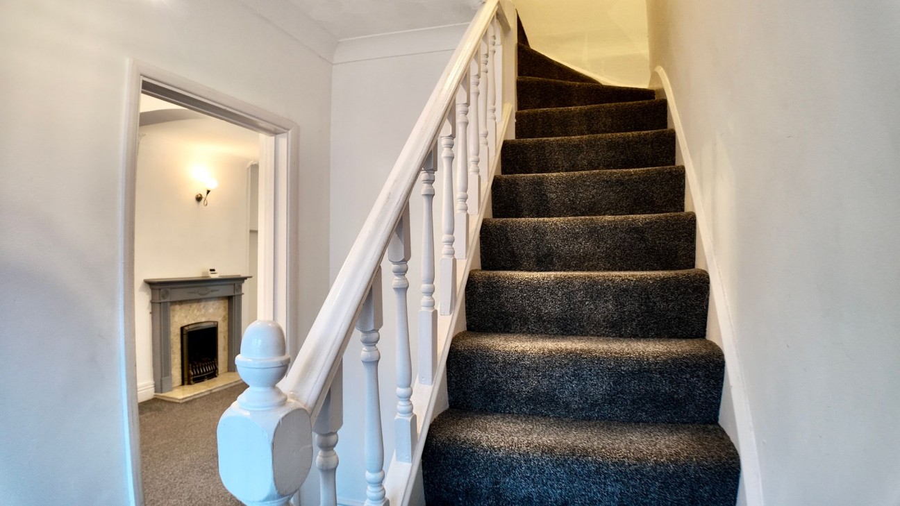 Pendarren Street, Penpedairheol, CF82