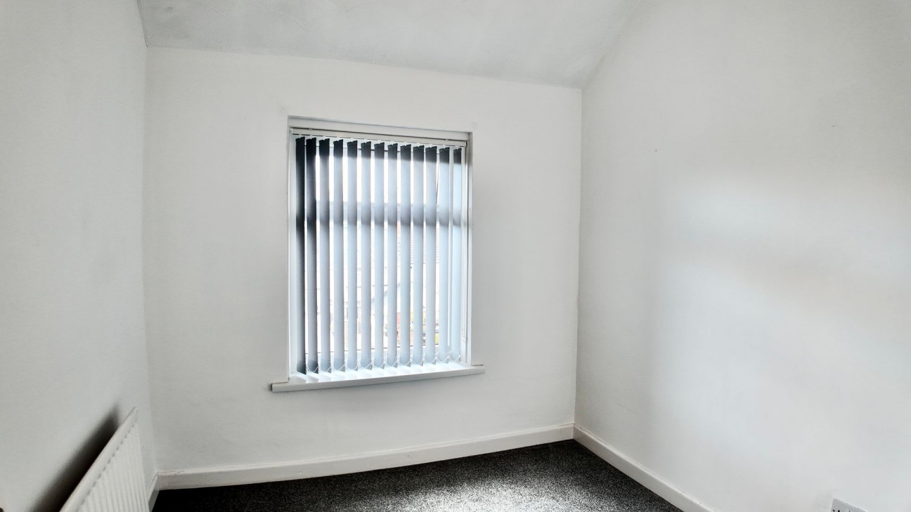 Pendarren Street, Penpedairheol, CF82