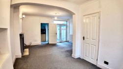 Pendarren Street, Penpedairheol, CF82