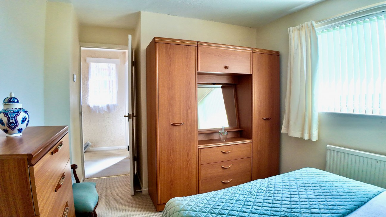 Orchard Lane, Pengam, NP12