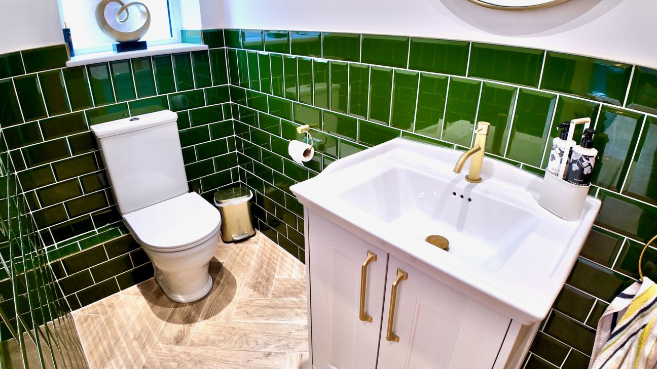 Oak Tree Rise, Newbridge, NP11