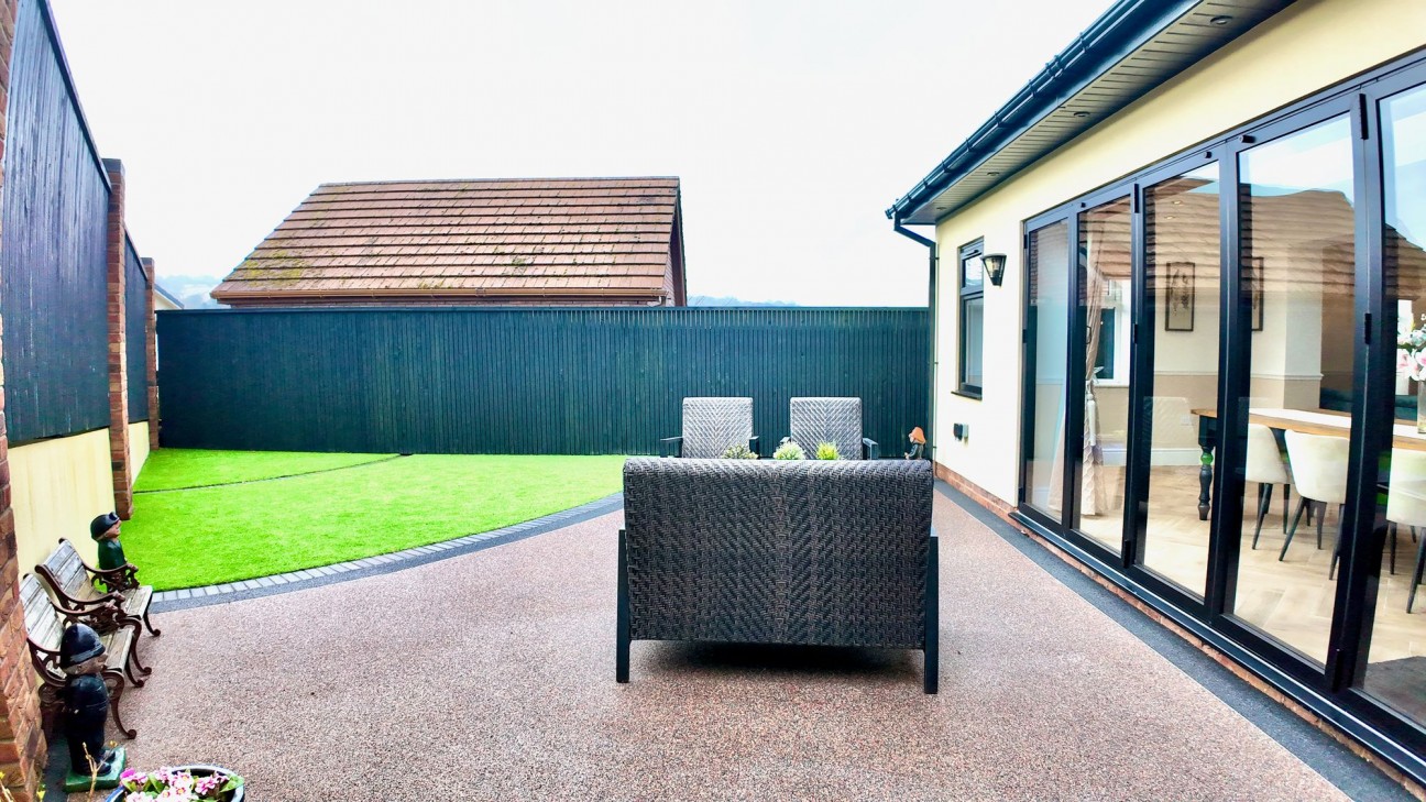 Oak Tree Rise, Newbridge, NP11