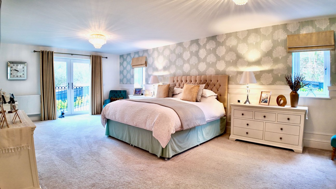 Oak Tree Rise, Newbridge, NP11