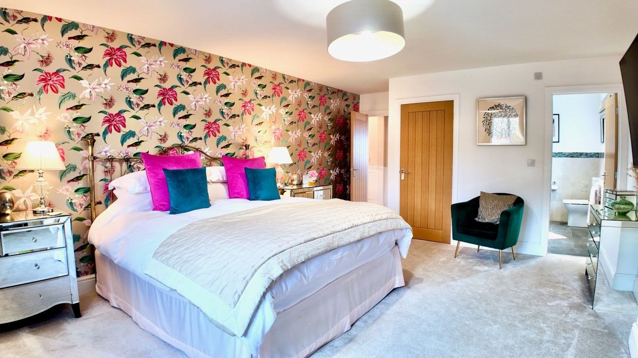 Oak Tree Rise, Newbridge, NP11