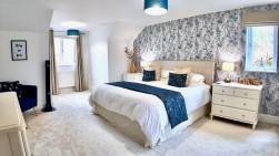 Oak Tree Rise, Newbridge, NP11