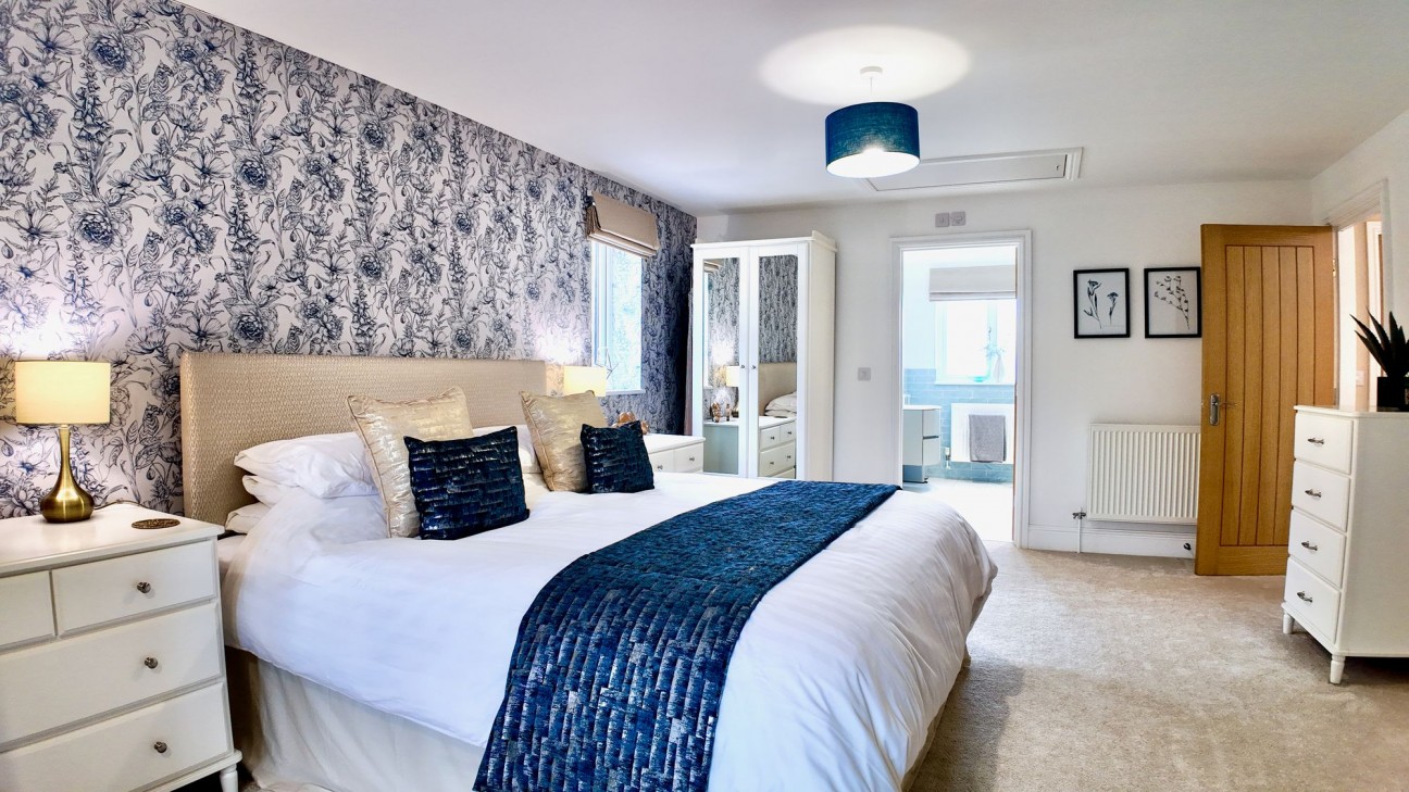 Oak Tree Rise, Newbridge, NP11