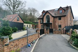 Oak Tree Rise, Newbridge, NP11