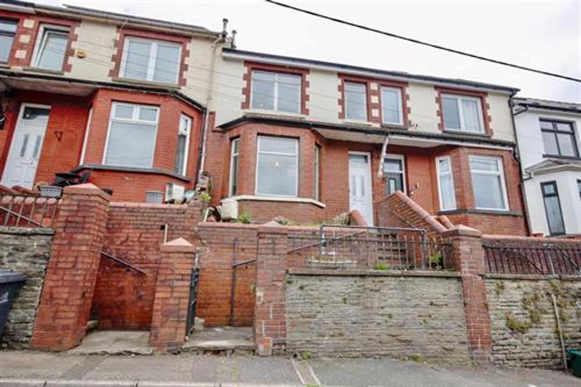 Brynawel Terrace, Aberbeeg, NP13