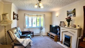 St. Andrews Drive, Pontllanfraith, NP12