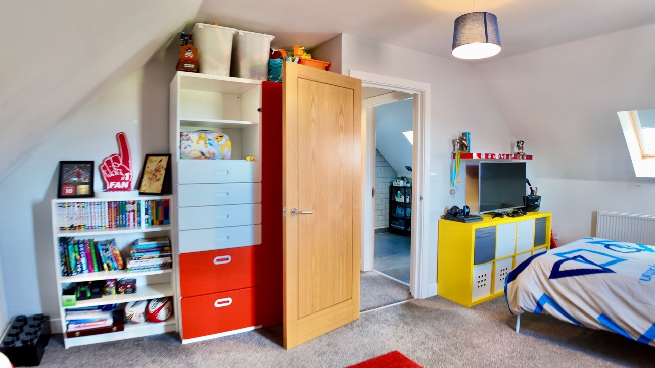 Plynlimon Avenue, Crumlin, NP11