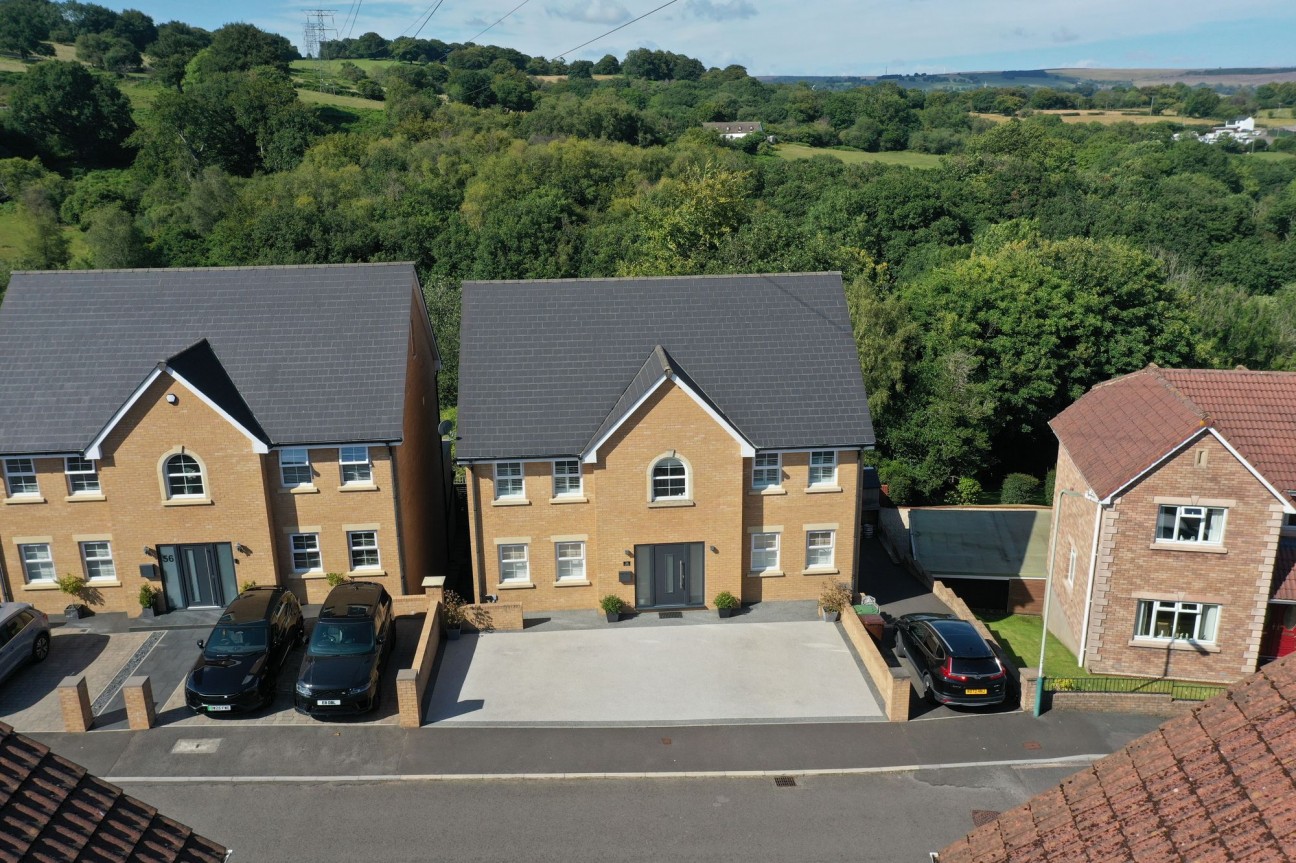 Plynlimon Avenue, Crumlin, NP11