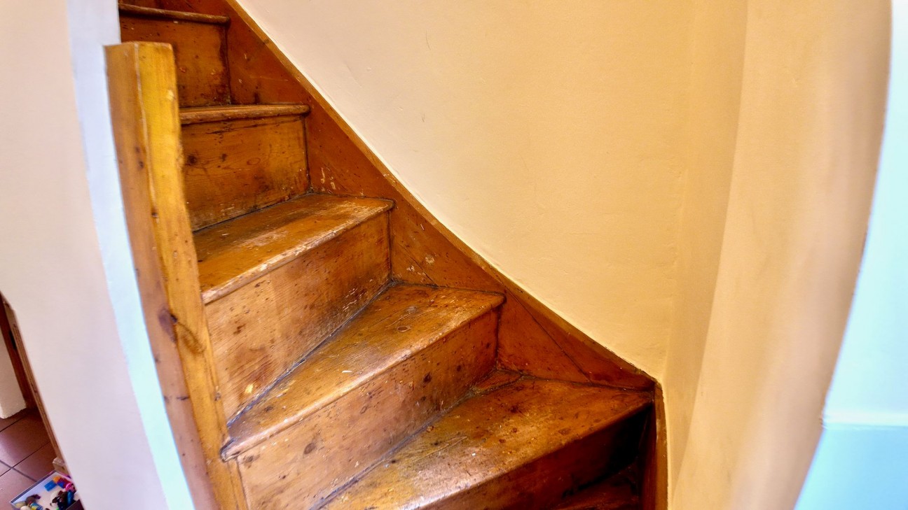 Woodfieldside, Blackwood, NP12