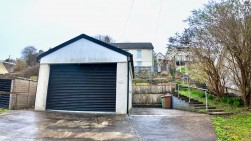 Woodfieldside, Blackwood, NP12