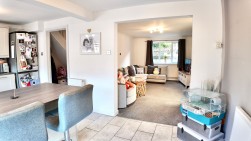 Commercial Road, Ynysddu, NP11